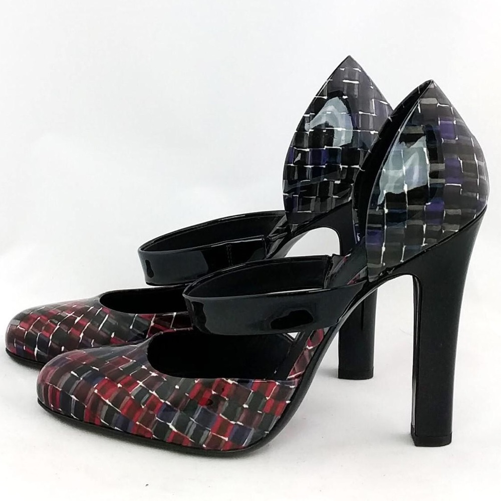 Bottega Veneta Patent Leather Pumps - Picture 1 of 3